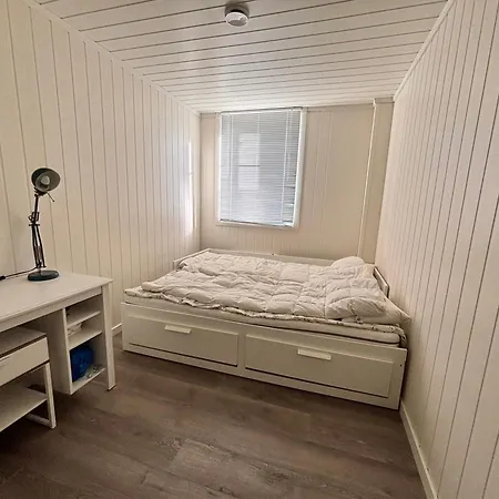 Appartement New 2 Bed In *